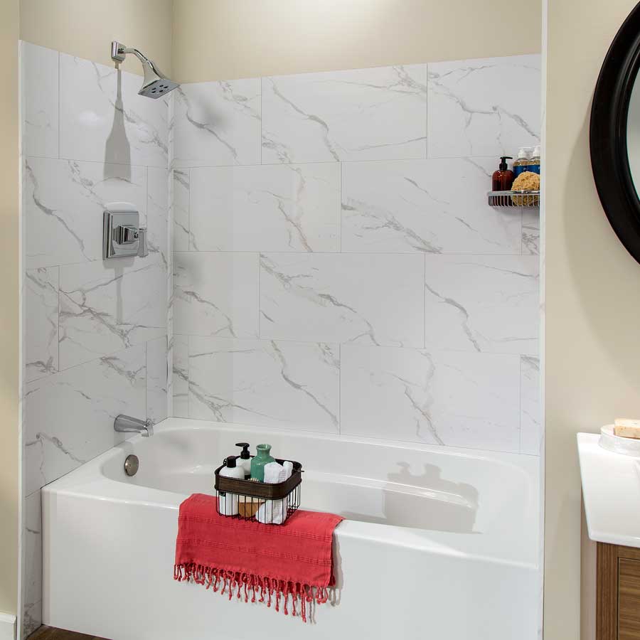 Tub & Shower Kit in Glacier Coast Marble Tub & Shower Kit in Glacier Coast Marble