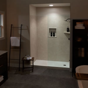 Shower Wall System in Iberian Shoreline Shower Wall System in Iberian Shoreline
